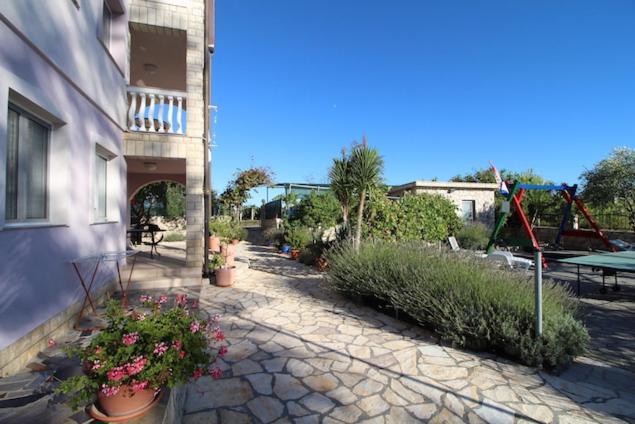 Apartments Helena Zadar Vrsi Exterior photo